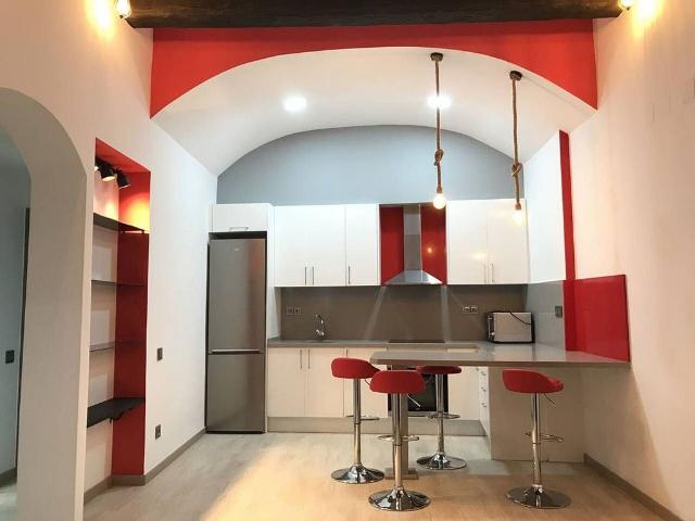 Piso en venta en calle De la Constitució, Barcelona, de 50 m² 1 habitación por 210.000