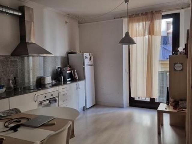 Piso en venta en calle De la Dagueria, Barcelona, de 62 m² 2 habitaciones por 265.000