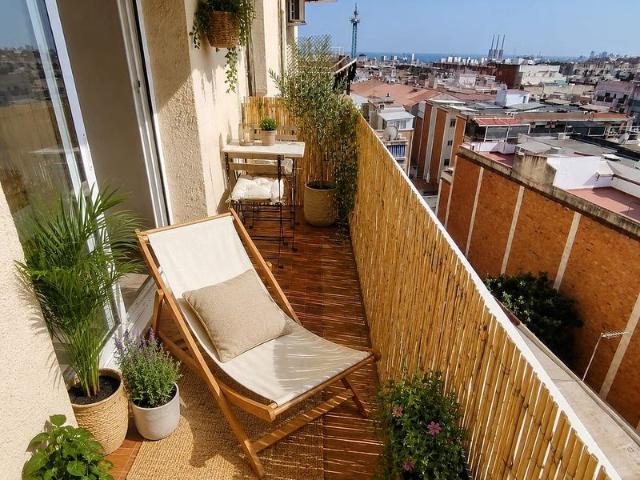 Piso en venta en calle De la Independència, Badalona, de 57 m² 3 habitaciones por 285.000