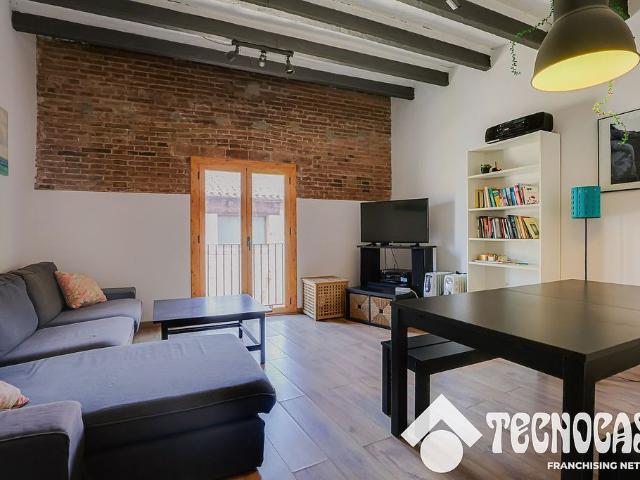 Piso en venta en calle De la Junta de Comerç, Barcelona, de 86 m² 3 habitaciones por 370.000