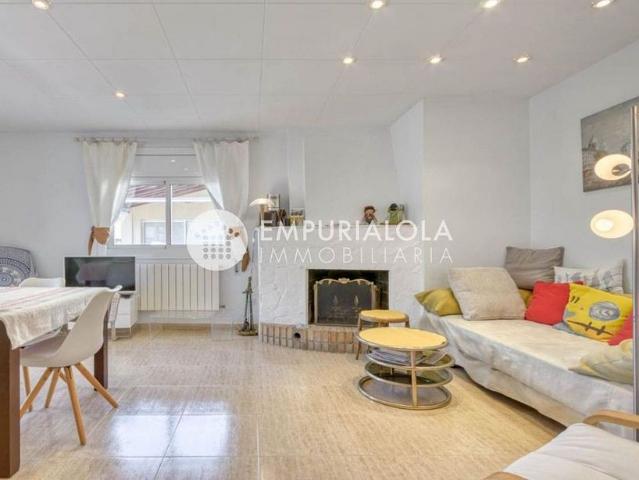 Piso en venta en calle De la Pedrera, Roses, de 118 m² 3 habitaciones por 319.000