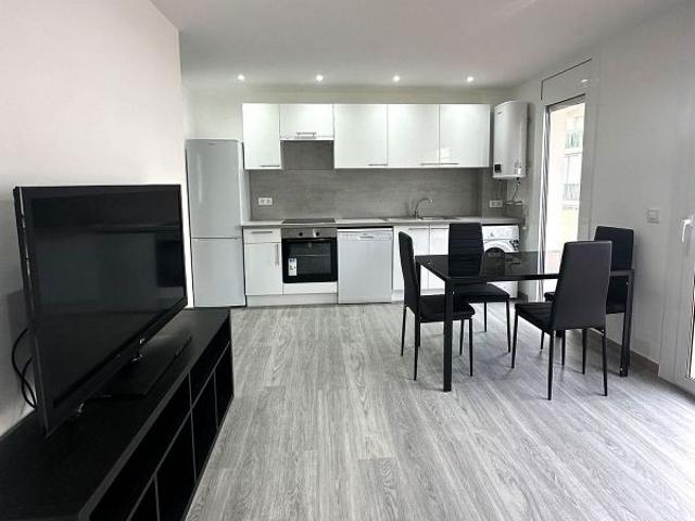 Piso en venta en calle De la Roca Negra, Roses, de 74 m² 3 habitaciones por 239.000