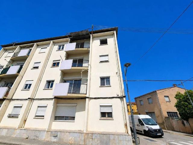 Piso en venta en calle De la Verneda, Anglès, de 63 m² 3 habitaciones por 140.000