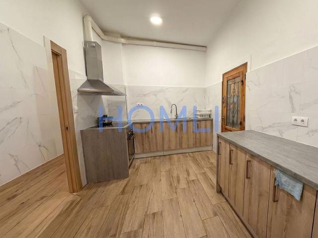 Piso en venta en calle De la Verge de Misericòrdia, Tarragona, de 184 m² 7 habitaciones por 450.000