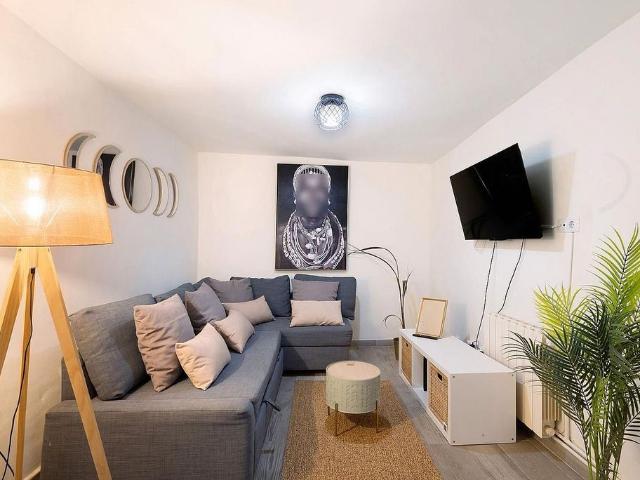 Piso en venta en calle De la Vinya, Montgat, de 45 m² 1 habitación por 169.000