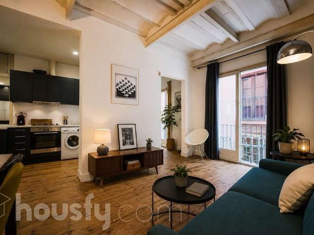 Piso en venta en calle De la Volta D'en Dusai, Barcelona, de 45 m² 1 habitación por 275.000