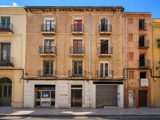 Piso en venta en calle De L'amargura, Reus, de 71 m² 2 habitaciones por 165.000