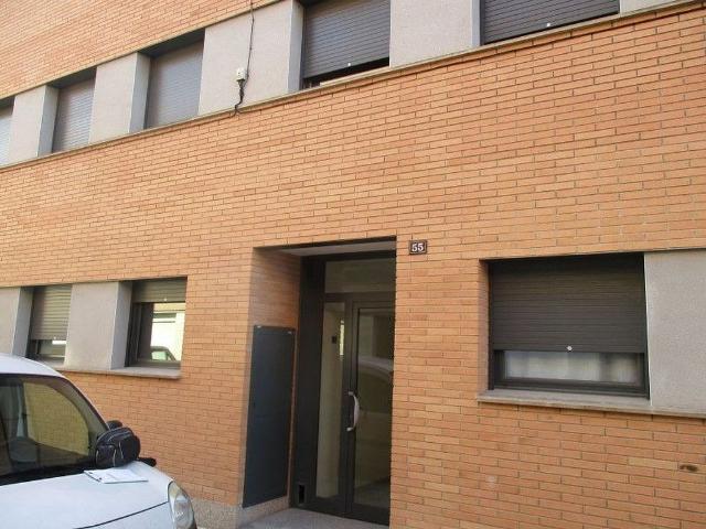 Piso en venta en calle De L'ametller, Òdena, de 86 m² 3 habitaciones por 105.000