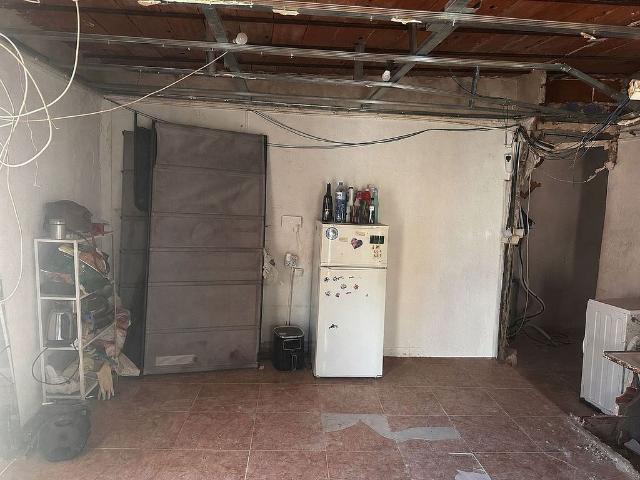 Piso en venta en calle De Les Carretes, Barcelona, de 26 m² por 118.000