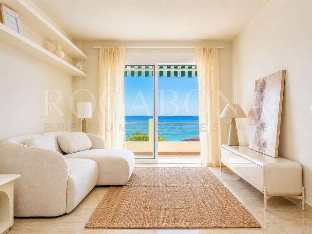 Piso en venta en calle De Les Delícies, Sant Carles de la Ràpita, de 82 m² 3 habitaciones por 285.000
