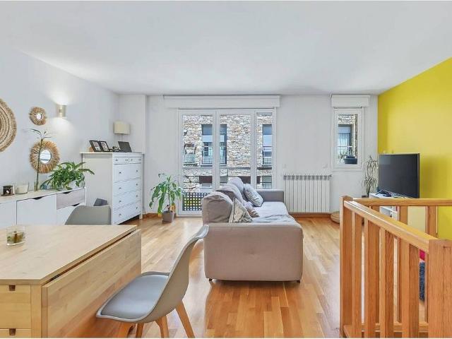 Piso en venta en calle De Les Massanelles, La Cortinada, de 110 m² 2 habitaciones por 579.000