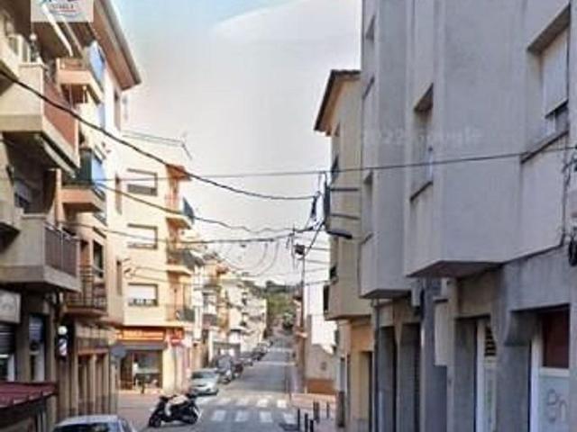 Piso en venta en plaza Salvador Espriu, Sant Feliu de Guíxols, de 78 m² 3 habitaciones por 185.000