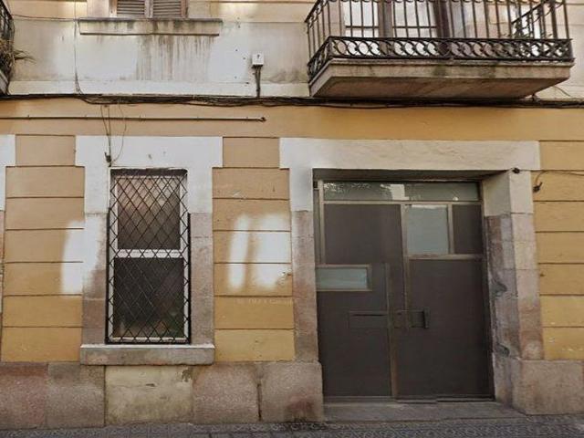 Piso en venta en calle De L'olivera, Barcelona, de 68 m² 2 habitaciones por 345.400