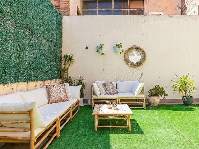 Piso en venta en calle De Los Castillejos, Barcelona, de 100 m² 3 habitaciones por 650.000