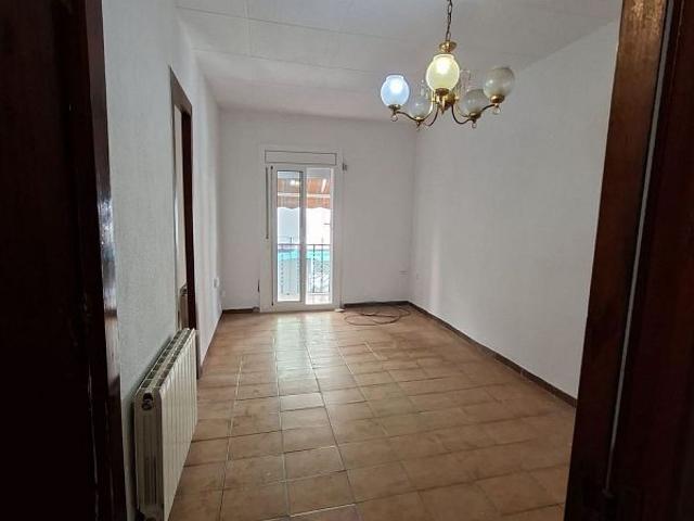 Piso en venta en calle De Pujós, Hospitalet de Llobregat, L´, de 45 m² 2 habitaciones por 145.000