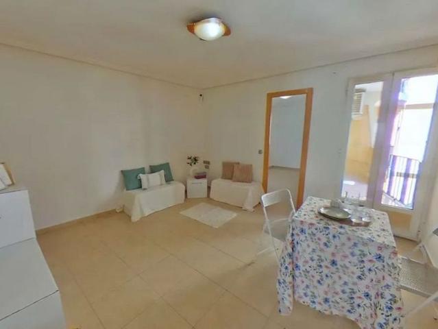 Piso en venta en calle De Pujades, Barcelona, de 70 m² 3 habitaciones por 382.000