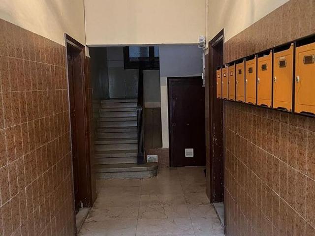 Piso en venta en calle De Pallars, Barcelona, de 67 m² 3 habitaciones por 260.000