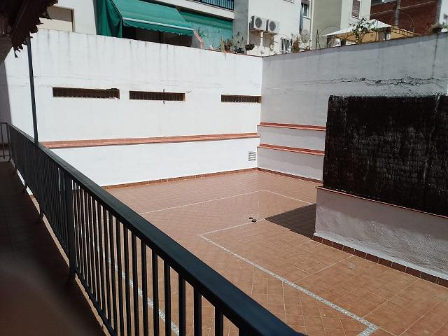Piso en venta en calle De París, Hospitalet de Llobregat, L´, de 90 m² 4 habitaciones por 469.000