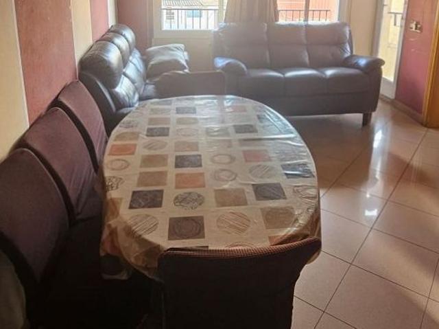 Piso en venta en calle De Pau Piferrer, Badalona, de 70 m² 3 habitaciones por 168.500