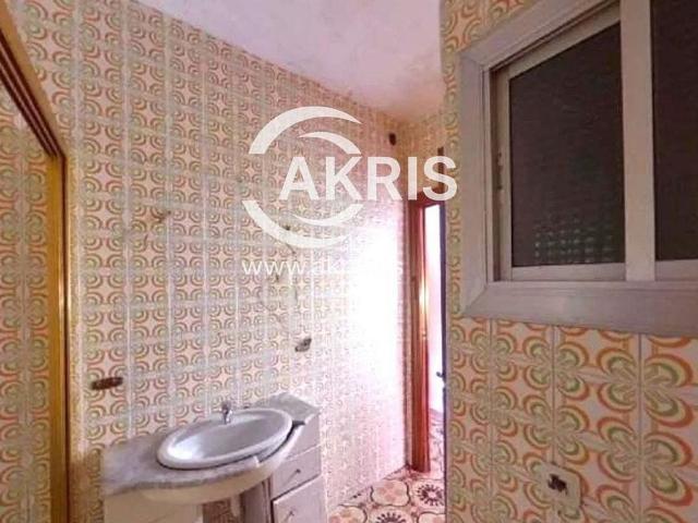 Piso en venta en calle De Pau Piferrer, Badalona, de 87 m² 3 habitaciones por 83.640