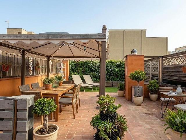 Piso en venta en calle De Pavia, Barcelona, de 82 m² 3 habitaciones por 575.000