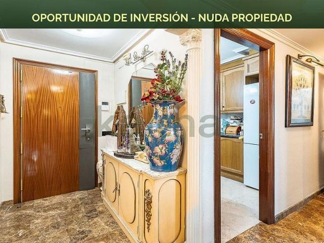 Piso en venta en calle De Pere Martell, Tarragona, de 112 m² 3 habitaciones por 179.000
