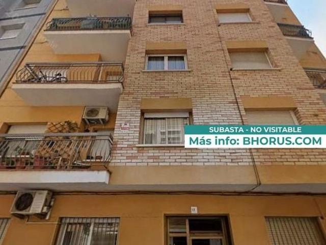 Piso en venta en calle De Pompeu Fabra, Sant Boi de Llobregat, de 72 m² 2 habitaciones por 157.300