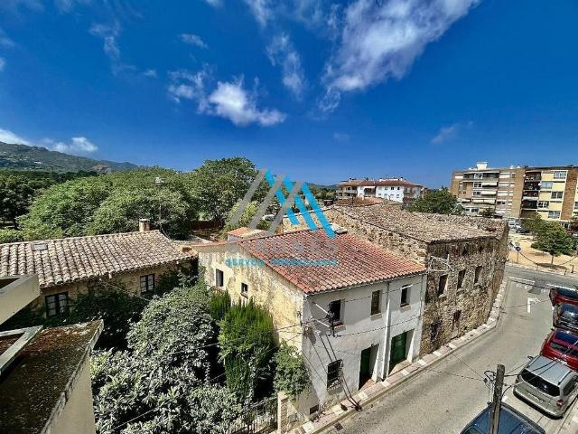 Piso en venta en calle De Salvador Espriu, Santa Cristina d´Aro, de 65 m² 3 habitaciones por 149.000 €