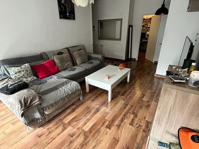 Piso en venta en calle De Prat de la Riba, Terrassa, de 105 m² 4 habitaciones por 259.000