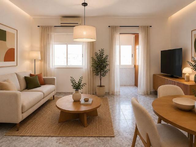 Piso en venta en calle De Provença Roger de Flor, Barcelona, de 80 m² 3 habitaciones por 465.000