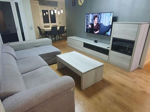 Piso en venta en calle De Quevedo, Badalona, de 55 m² 2 habitaciones por 209.000