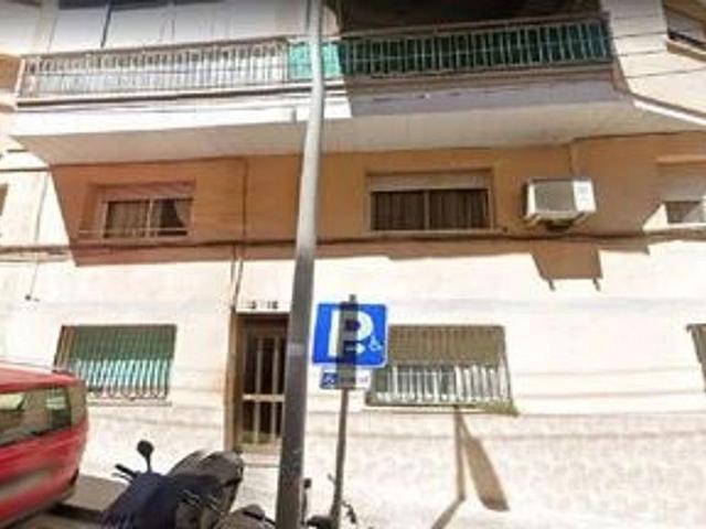Piso en venta en Castelldefels, de 80 m² 3 habitaciones por 223.000