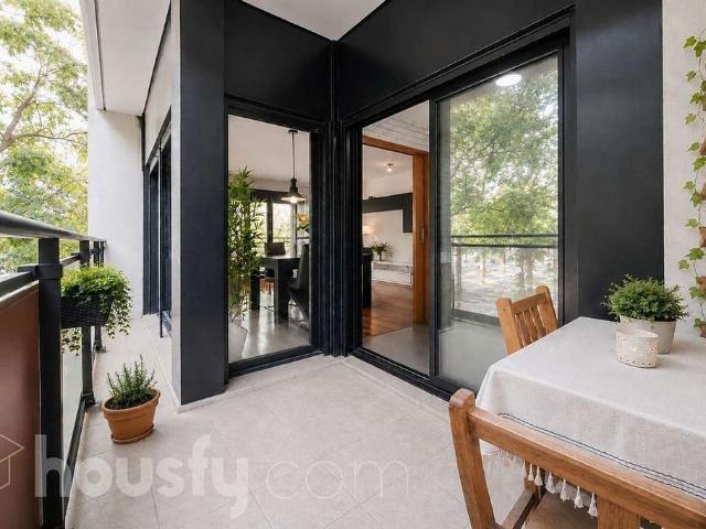 Piso en venta en calle De Ramon Llull, Sant Adrià de Besos, de 97 m² 3 habitaciones por 455.000