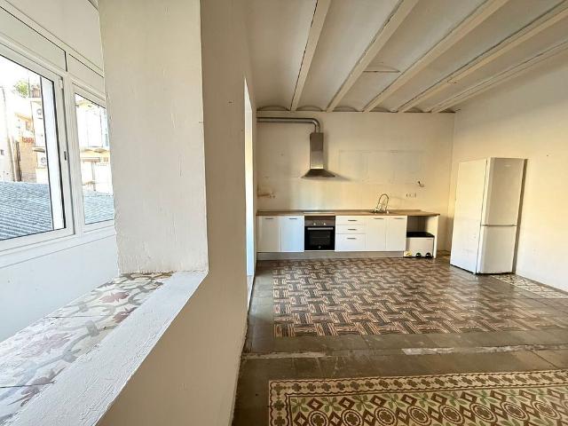 Piso en venta en calle De Ramon Turró, Barcelona, de 81 m² 3 habitaciones por 435.000