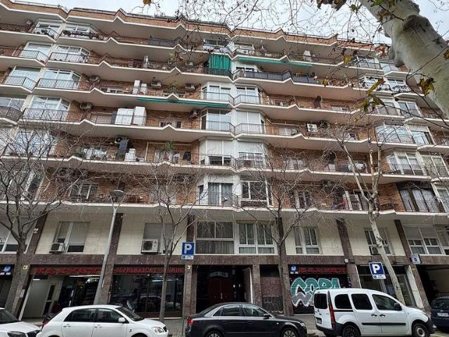 Piso en venta en calle De Roger de Flor, Barcelona, de 91 m² 3 habitaciones por 475.000 €