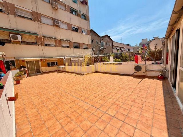 Piso en venta en calle De Rosell, Hospitalet de Llobregat, L´, de 79 m² 3 habitaciones por 329.000