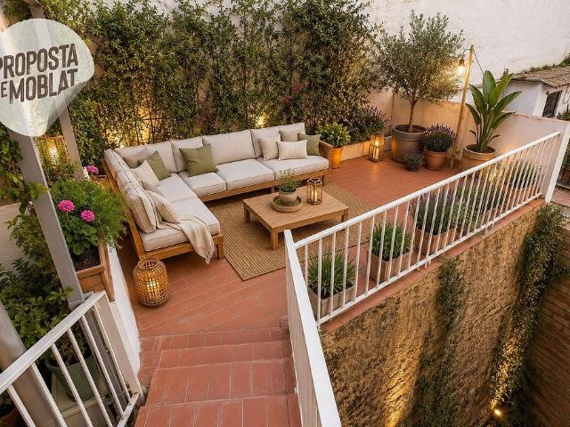 Piso en venta en calle De Sabadell, Rubí, de 63 m² 3 habitaciones por 235.000