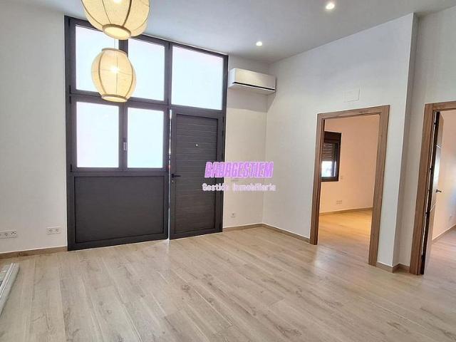 Piso en venta en calle De Sant Agustí, Igualada, de 50 m² 2 habitaciones por 255.700
