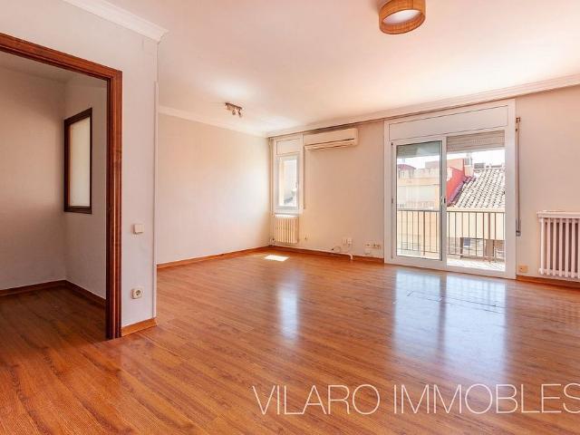 Piso en venta en calle De Sant Gaietà, Terrassa, de 94 m² 3 habitaciones por 330.000