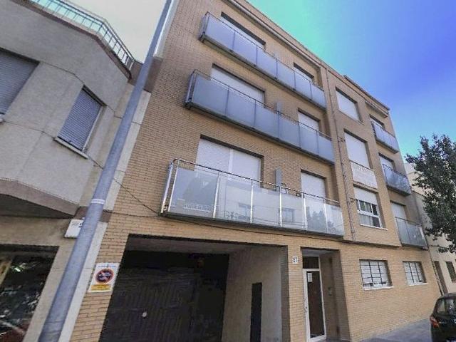 Piso en venta en calle De Sant Damià, Terrassa, de 82 m² 3 habitaciones por 121.000
