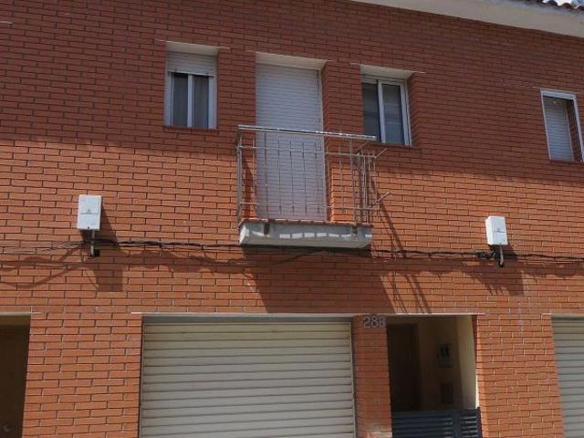 Piso en venta en calle De Sant Isidre, Palau solità i Plegamans, de 122 m² 4 habitaciones por 305.000
