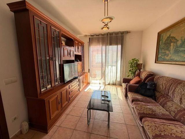 Piso en venta en calle De Joan Salvadó i Badia, Riudoms, de 69 m² 3 habitaciones por 125.000