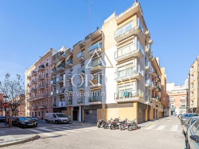 Piso en venta en Tarragona, de 82 m² 2 habitaciones por 195.000
