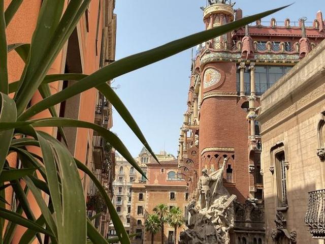 Piso en venta en calle De Sant Pere Més Alt, Barcelona, de 67 m² 3 habitaciones por 379.000