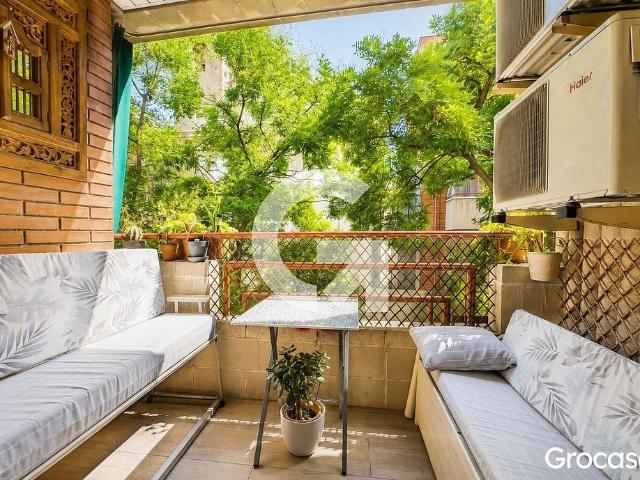 Piso en venta en calle De Santa Dorotea, Barcelona, de 93 m² 4 habitaciones por 550.000
