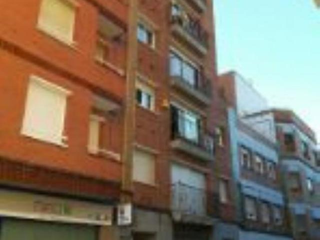 Piso en venta en calle De Santa Teresa, Igualada, de 99 m² 3 habitaciones por 134.600 €