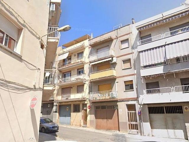 Piso en venta en calle De Saragossa, Vilanova i La Geltrú, de 94 m² 1 habitación por 75.000