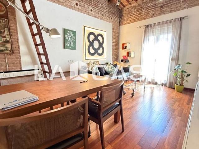 Piso en venta en calle De Saragossa, Badalona, de 74 m² 3 habitaciones por 300.000