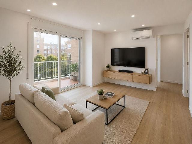 Piso en venta en calle De Sol i Padrís, Sabadell, de 84 m² 3 habitaciones por 267.000