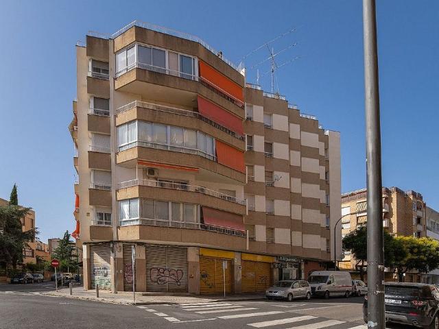 Piso en venta en calle De Sor Lluïsa Estivill, Reus, de 100 m² 4 habitaciones por 239.000